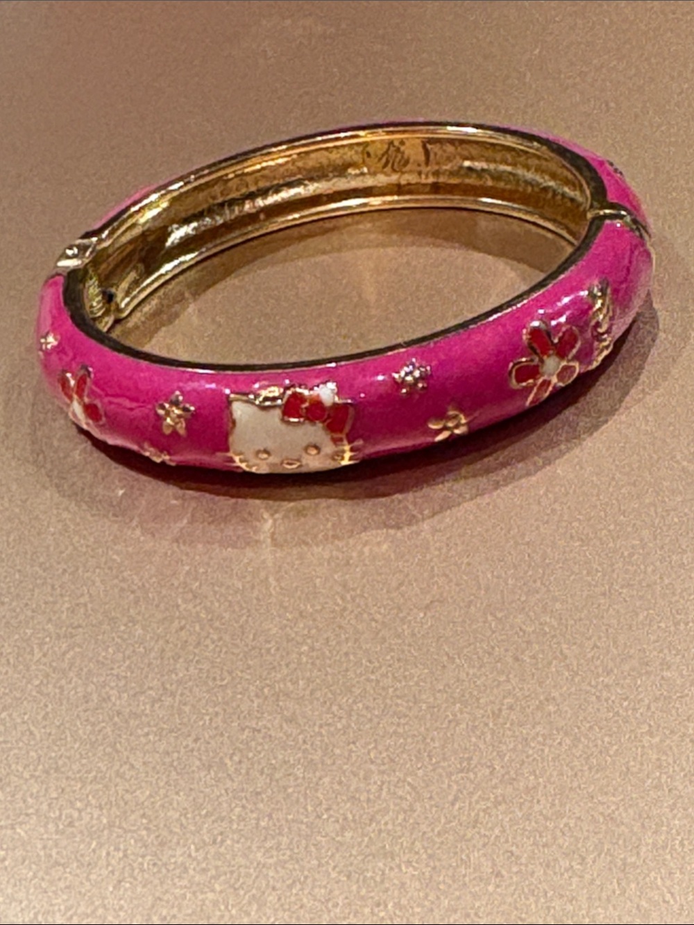 Pink Enamel Hello Kitty Bangle Bracelet Gold Accents 6-6.25” Jiu Long Xing Rare